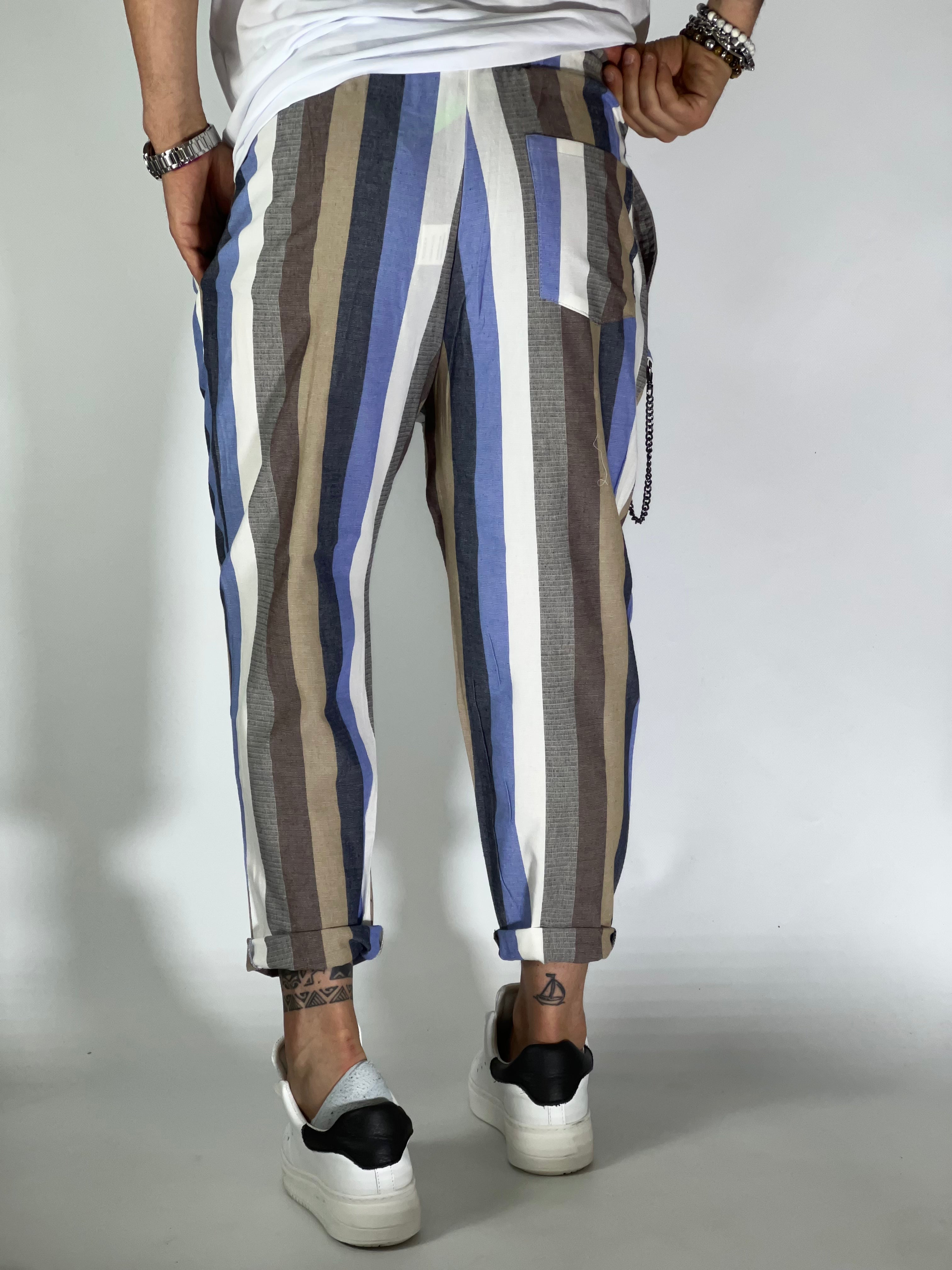 Pantalones a rayas con efecto lino en azul cielo